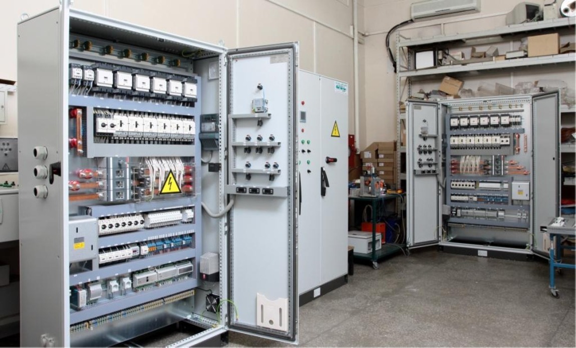 Управляющие щиты